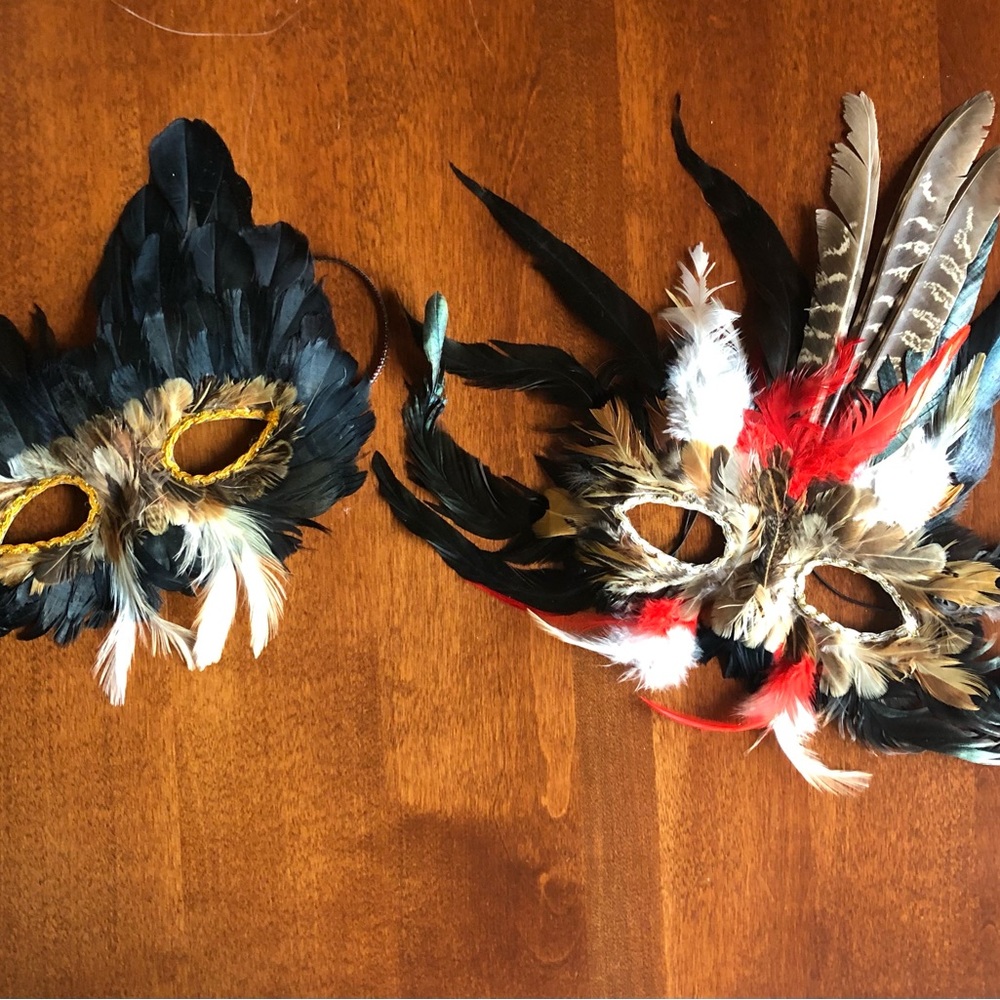 Set of two costume masks, with feathers and sequins